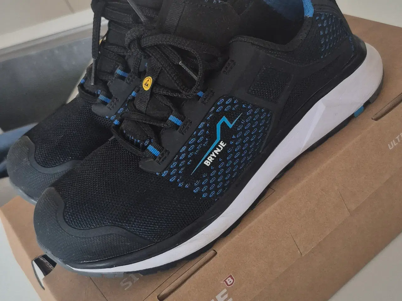 Billede 1 - Sikkerhedssko str 40