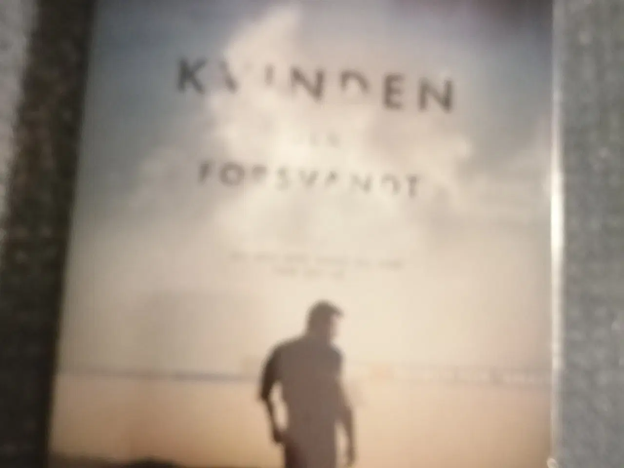 Billede 1 - Uåbnet Kvinden Der Vidste For Meget