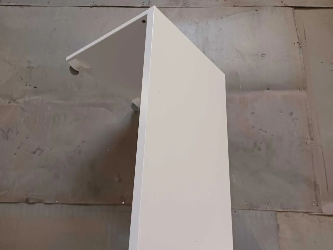 Billede 6 - Ikea skab til tøj.
