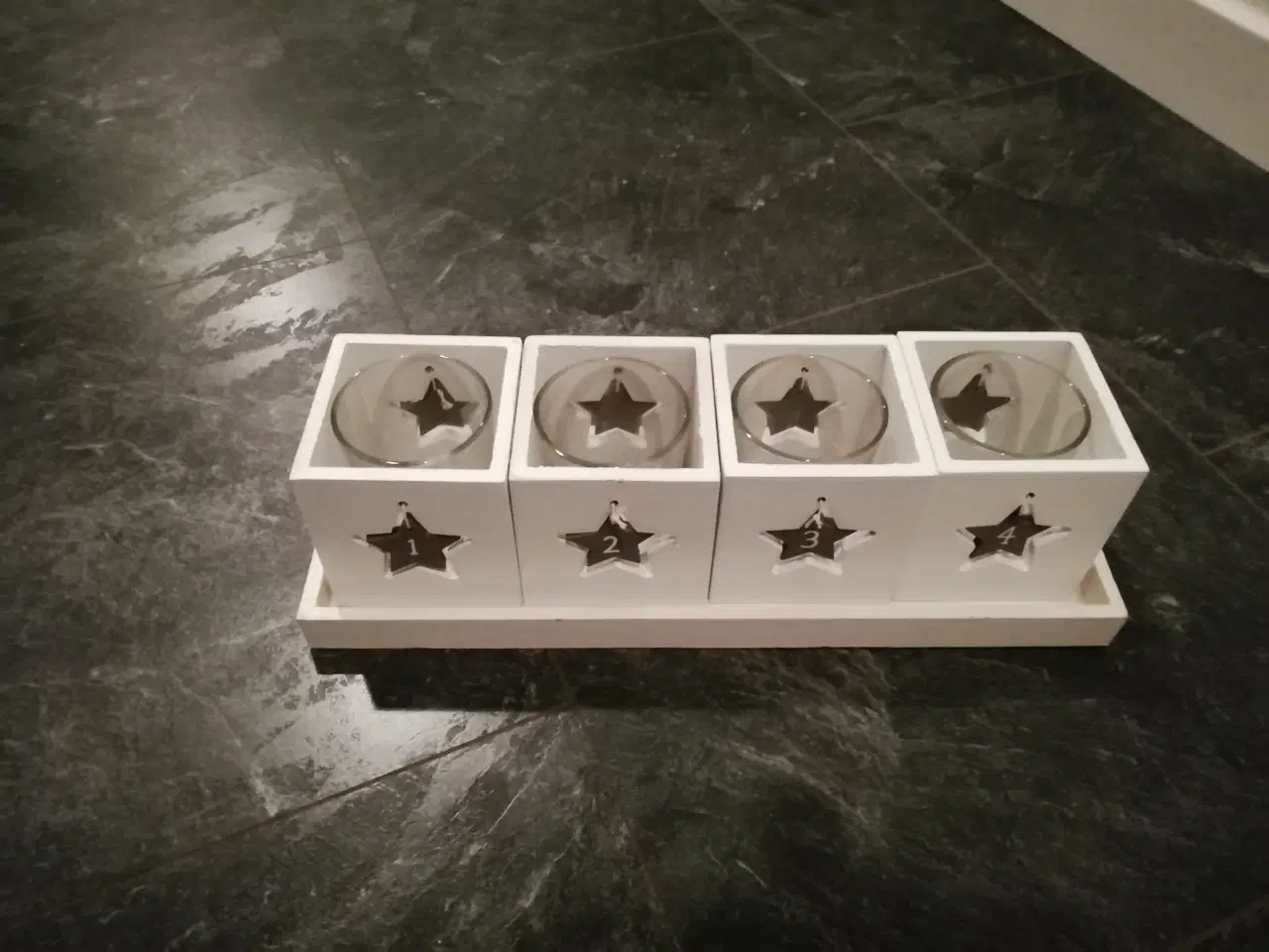 Billede 1 - adventslysestage med glas til fyrfadslys