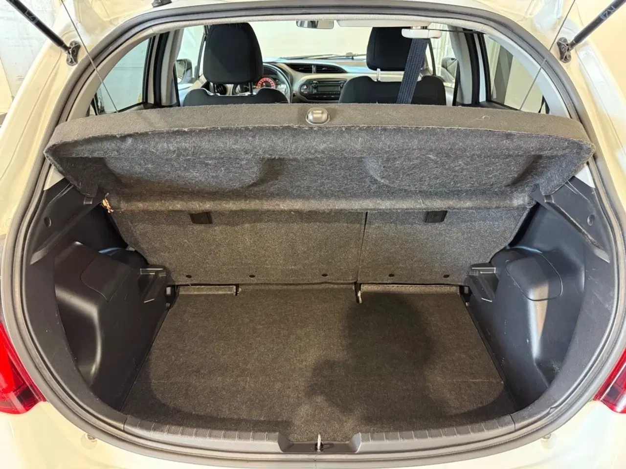 Billede 12 - Toyota Yaris 1,0 VVT-i T1 Style
