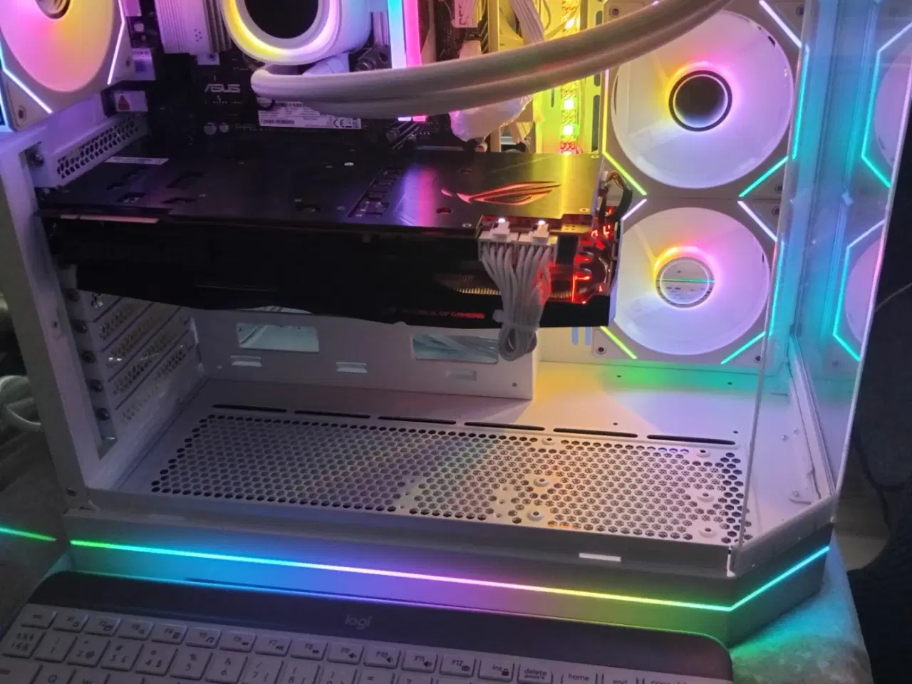 Billede 3 - ASUS AM5 7 8700F-RTX 2080 TI 11 GB RAM M.2 6000 GB