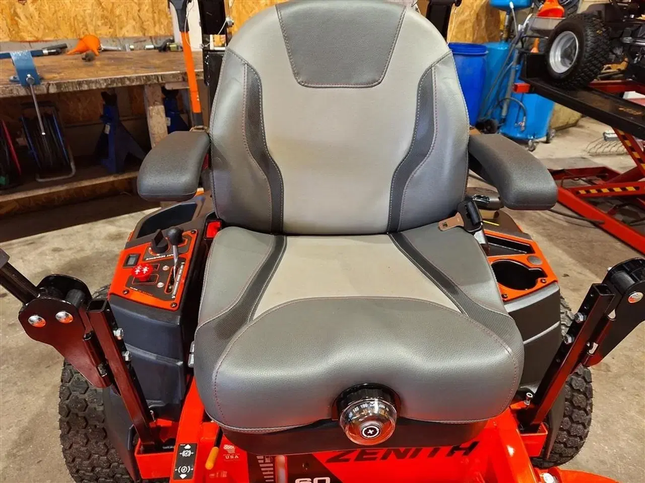 Billede 7 - Ariens Zenith 60" SD
