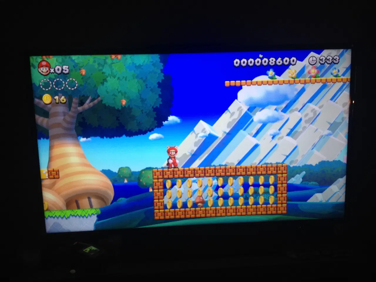 Billede 20 -  Wii U + 5 Spil. Super Mario 3D World, Mario Kart 