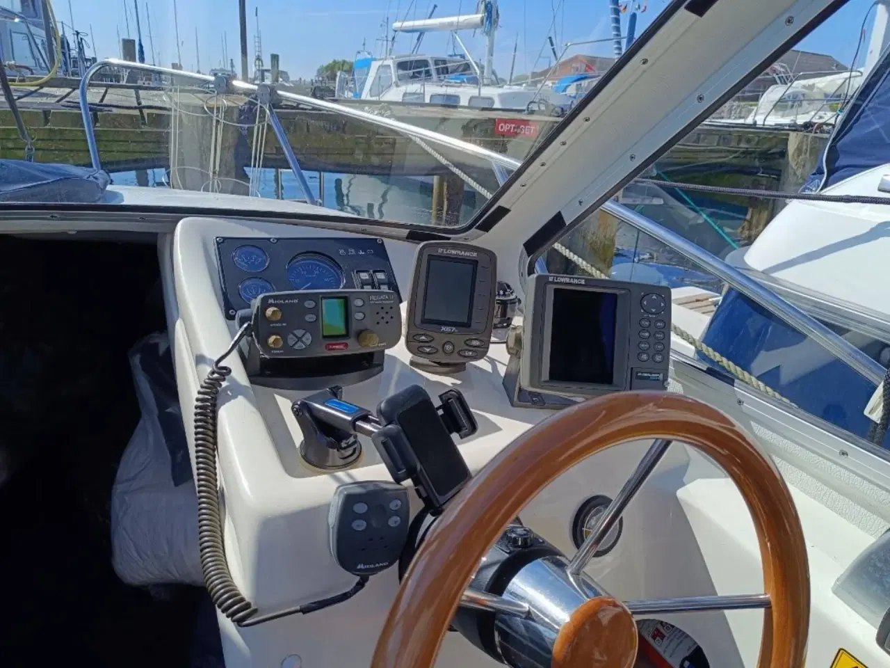 Billede 7 - Bella 703 - 40 HK Yanmar DIESEL/Udstyr