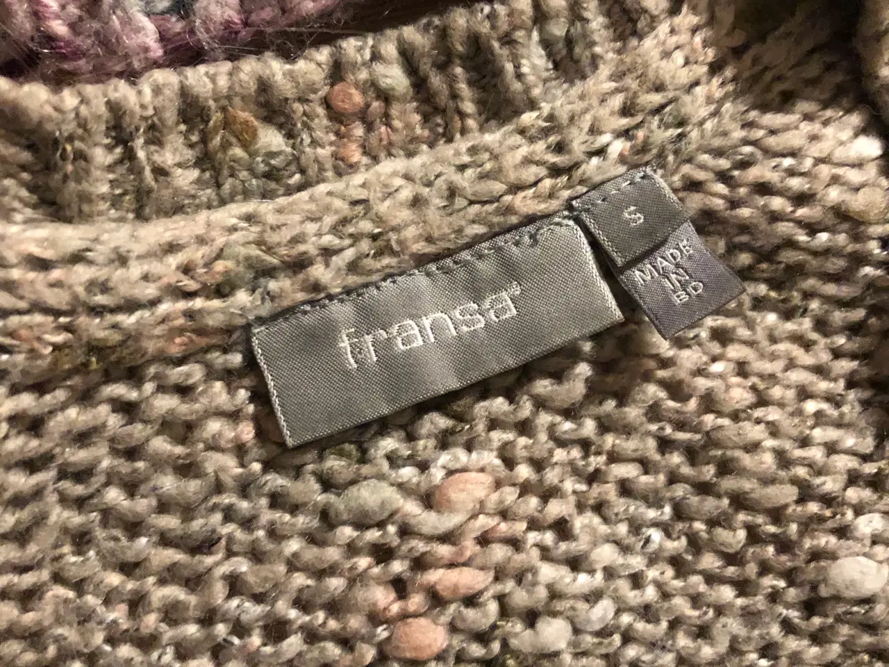 Billede 2 - Fine strik trøjer 