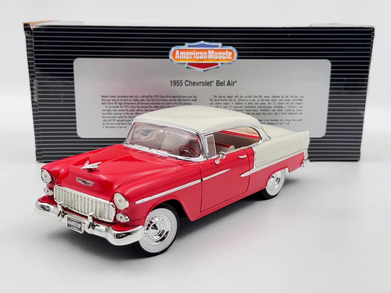 Billede 1 - 1955 Chevrolet Bel Air 1:18  Flot og detaljeret 