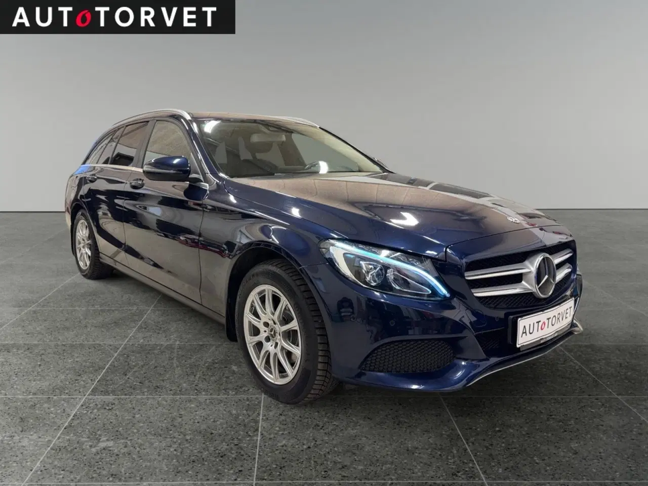 Billede 2 - Mercedes C220 d 2,2 Avantgarde stc. aut.