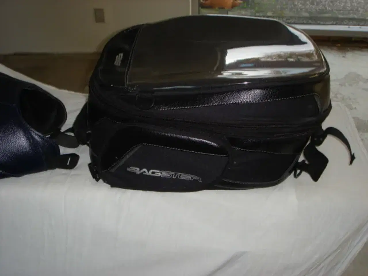 Billede 3 - Tanktaske og Cover