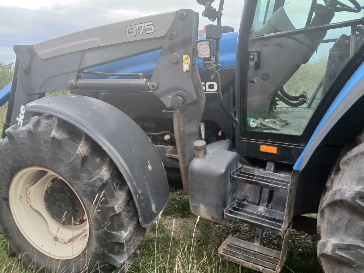 Billede 5 - New holland 8560 med frontlæsser