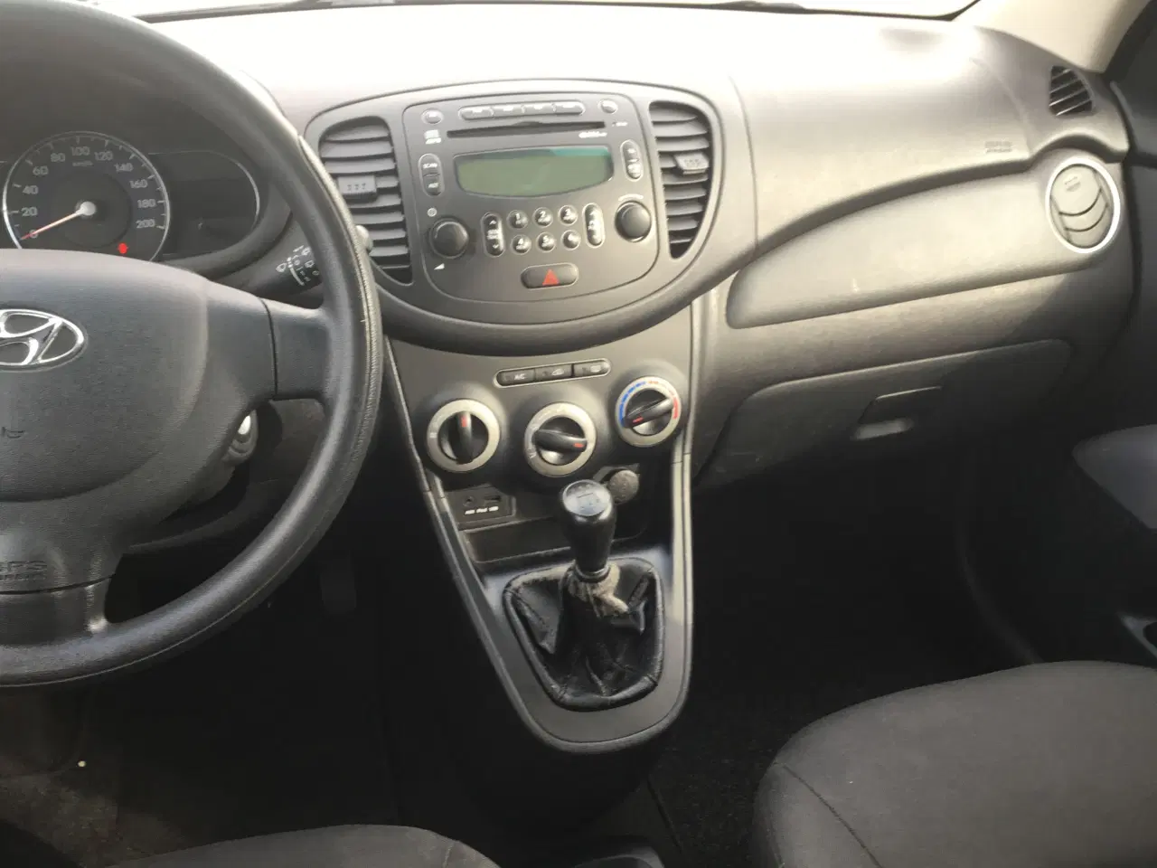 Billede 6 - Hyundai i 10 nysynet sommer/ vinterhjul mm