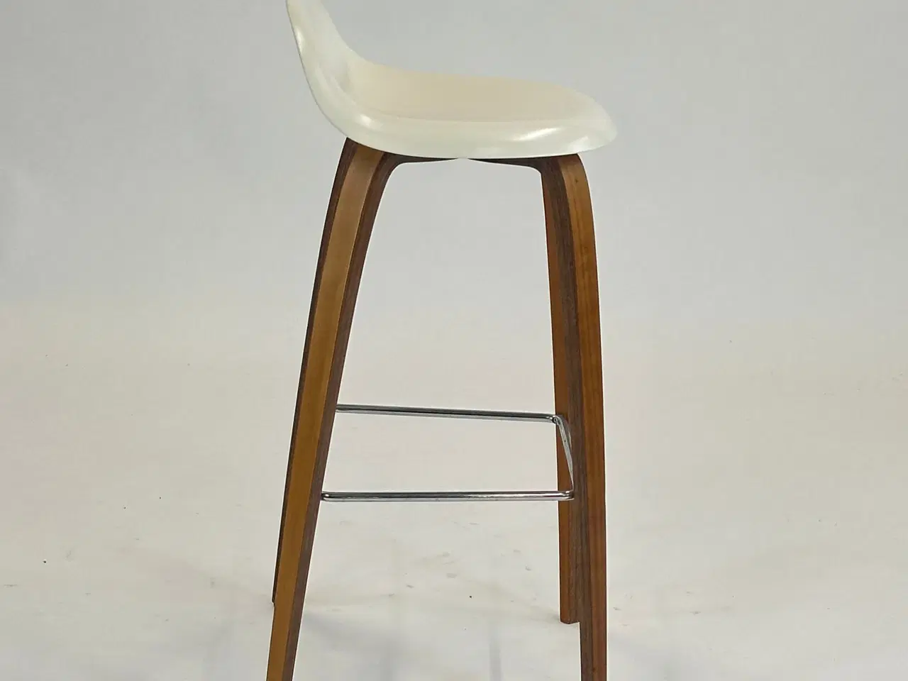 Billede 6 - GUBI |  3D Bar Stool (Hvid)