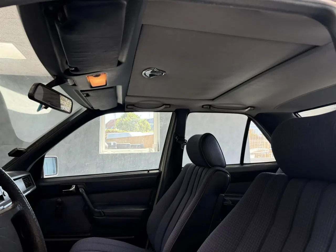 Billede 13 - Mercedes-Benz 190 E 2,0 122HK Aut.