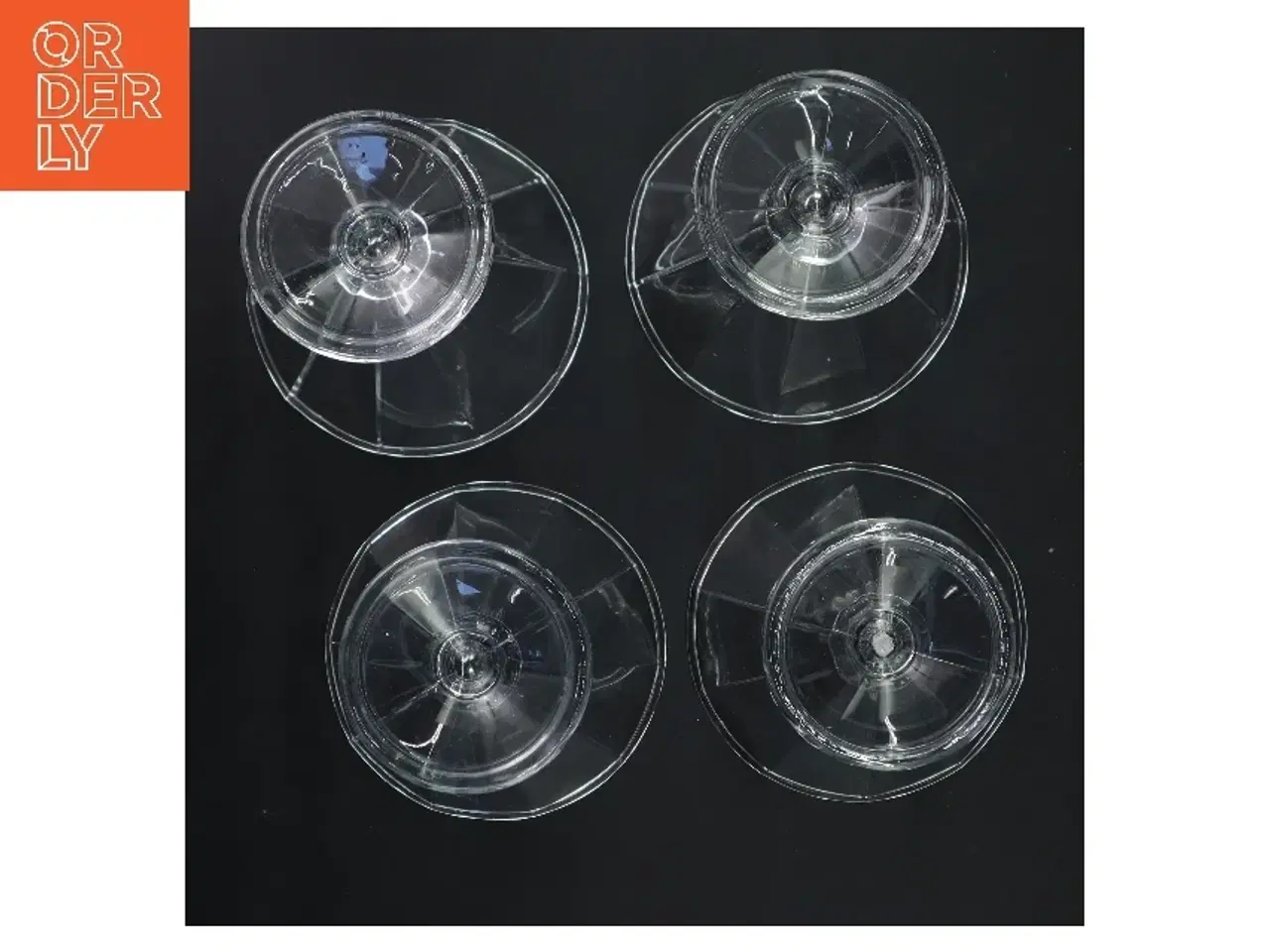 Billede 2 - Glas dessertskåle sæt (str. 4 stk Ø 12 cm længde 15,5 cm)