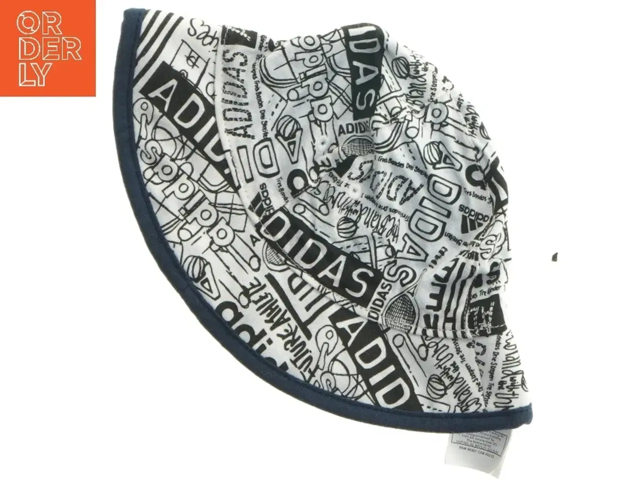 Billede 1 - Hat fra Adidas (str. 29 x 18 cm)