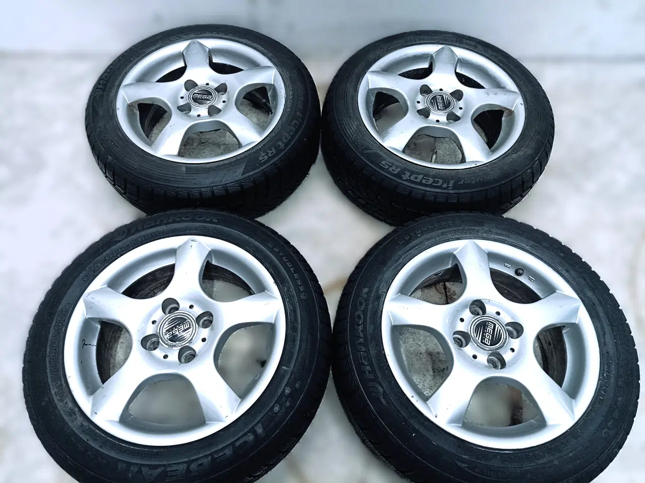 Billede 5 - 4x100 14" ET35 nav 73ø Megawheels vintersæt