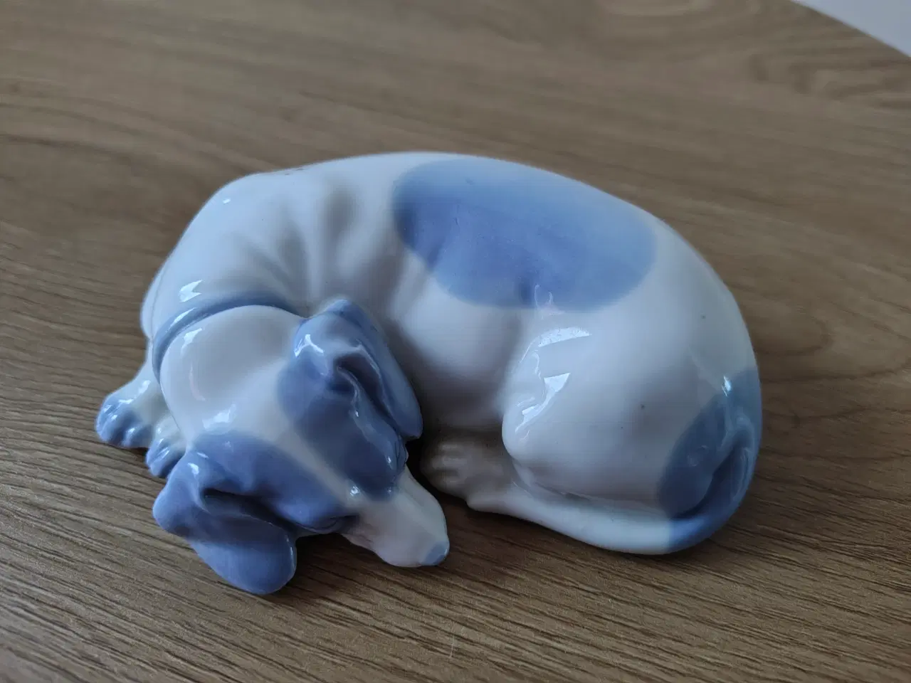 Billede 3 - Fin porcelænshund