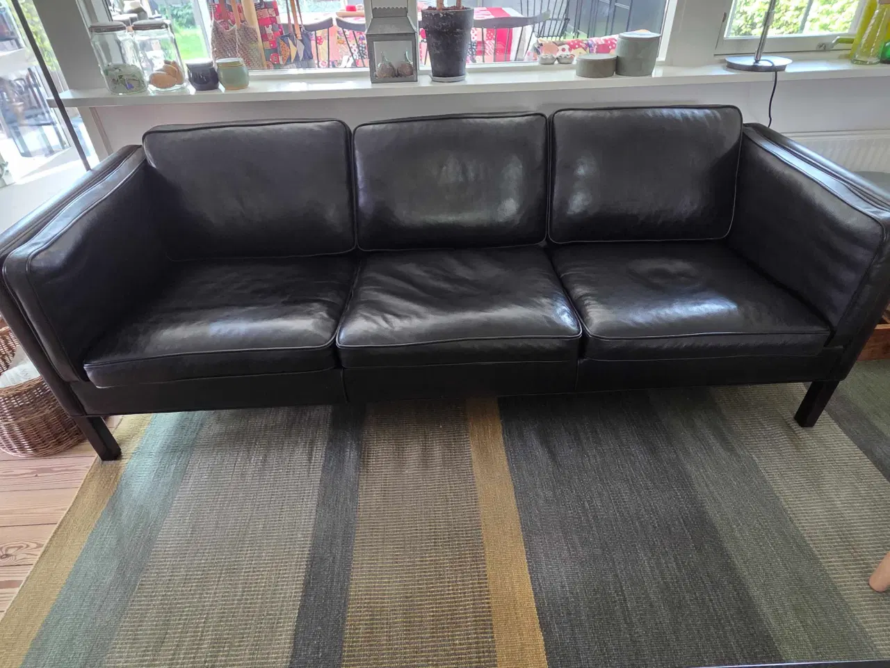 Billede 4 - Øreklapstol med skammel og sofa fra Grand Design 