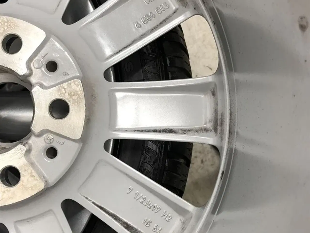 Billede 13 - 17" Org. BMW Alufælge med dæk "Vent Spoke 518" A62533 F45 SAT F46 MPV F54 F45 SAT LCI F46 MPV LCI F54LCI