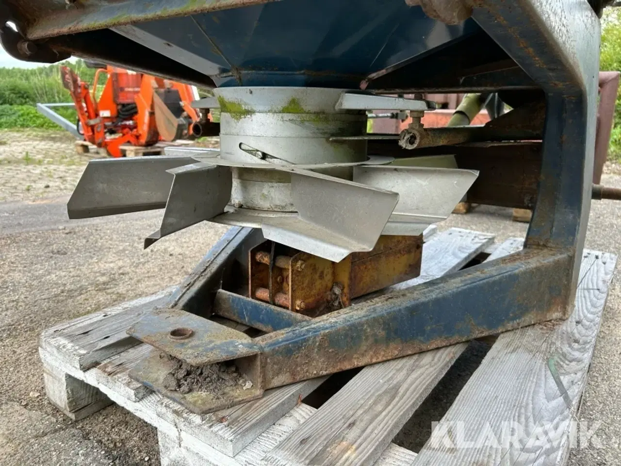 Billede 8 - Gødningsspreder Bøgballe BL1000