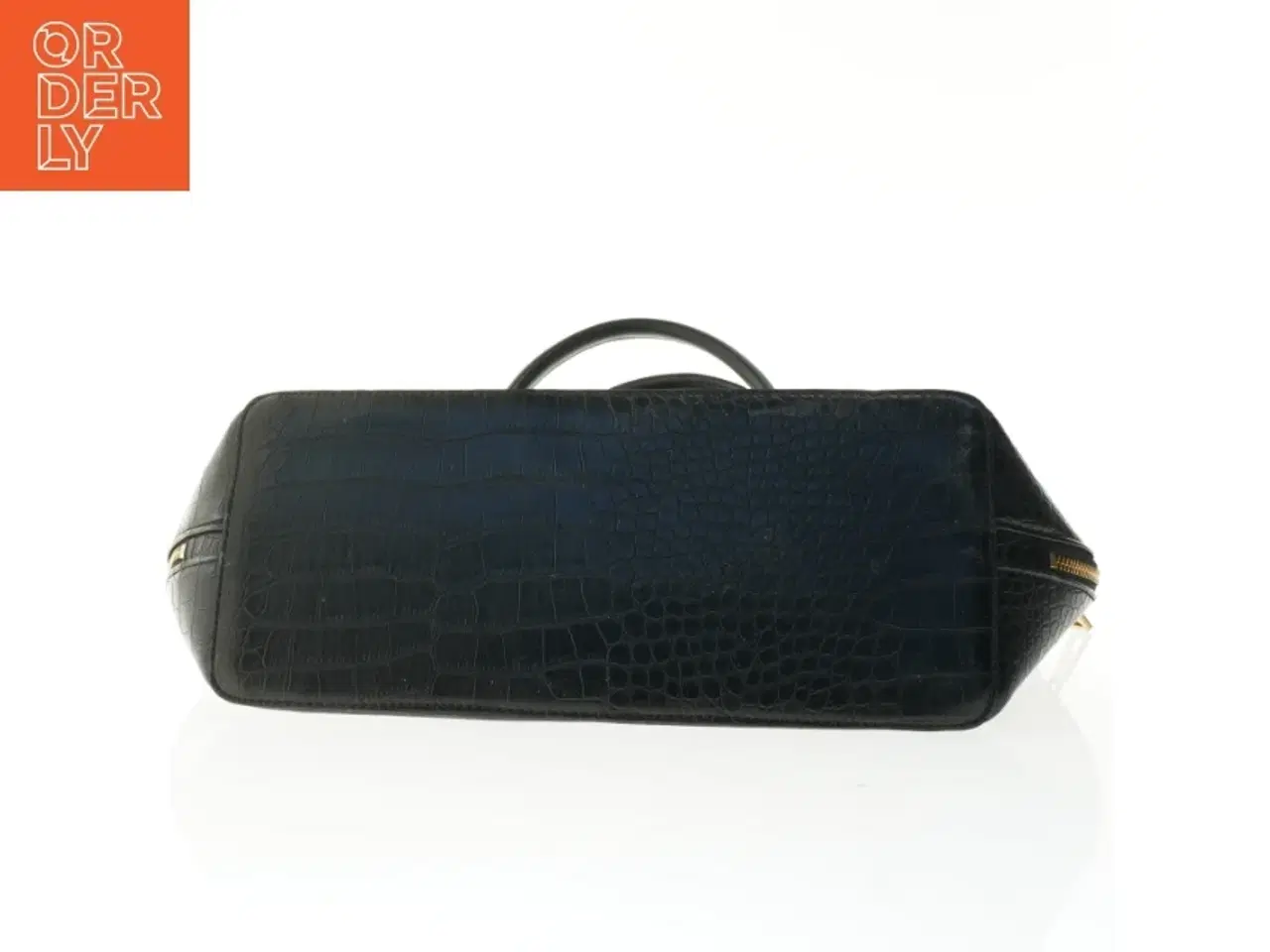 Billede 4 - Sort krokodillepræget håndtaske (str. 43 x 29 x 14 cm)