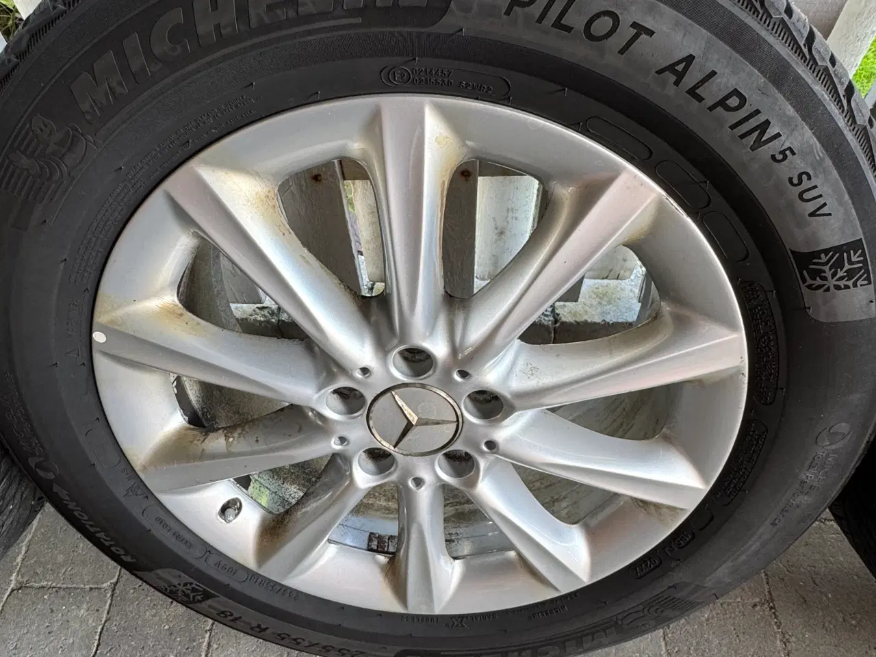 Billede 3 - Mercedes alufælge med vinterdæk