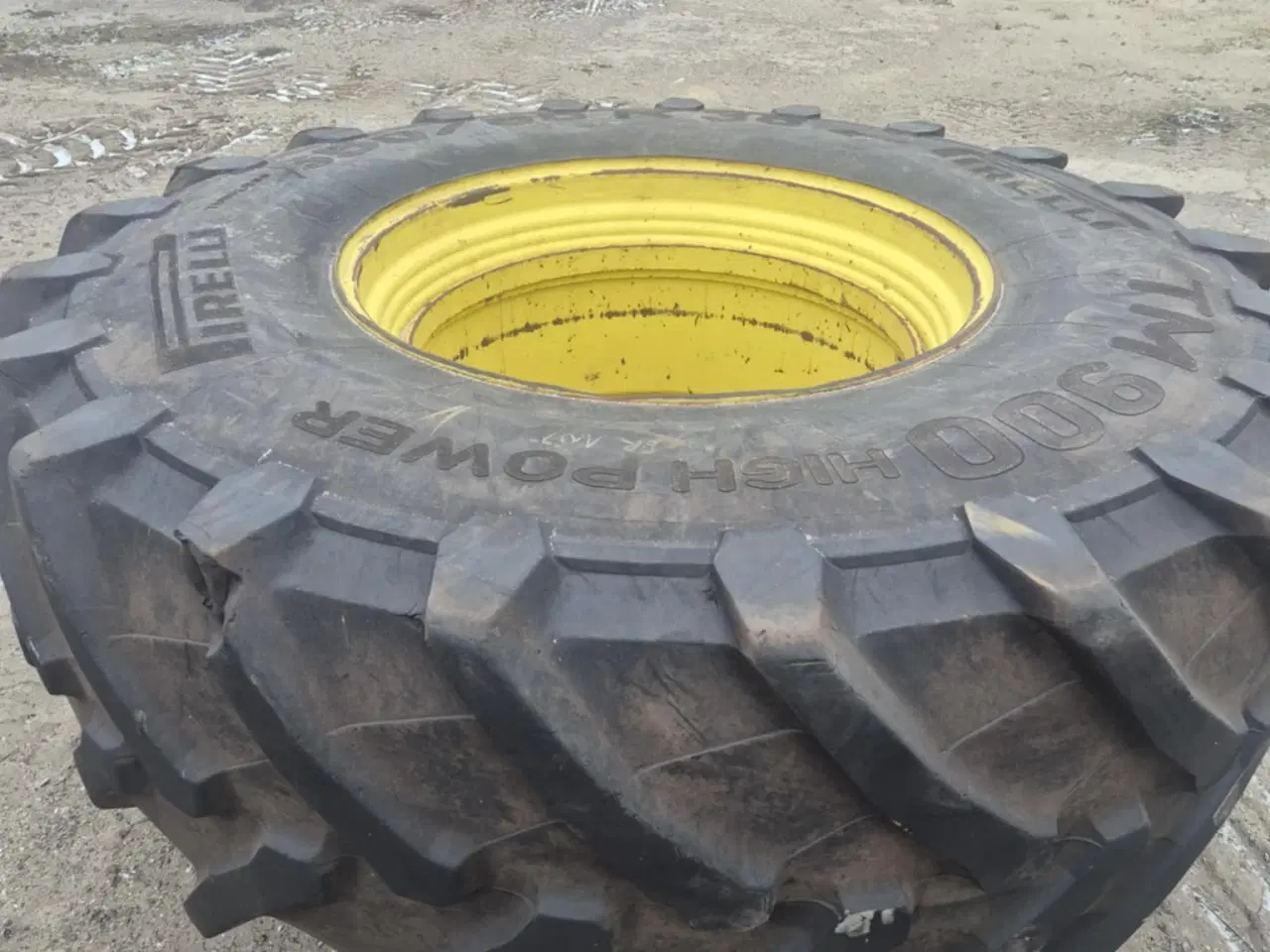Billede 3 - Tvillingehjul 650/85R38 inkl. hjullåse 