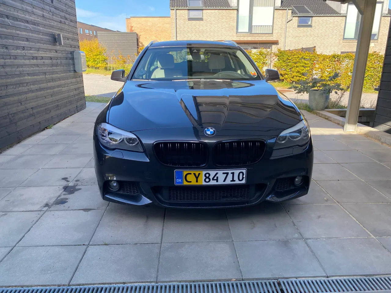 Billede 2 - 🚗 BMW 520d – Velholdt og velkørende pendlerbil 🚗