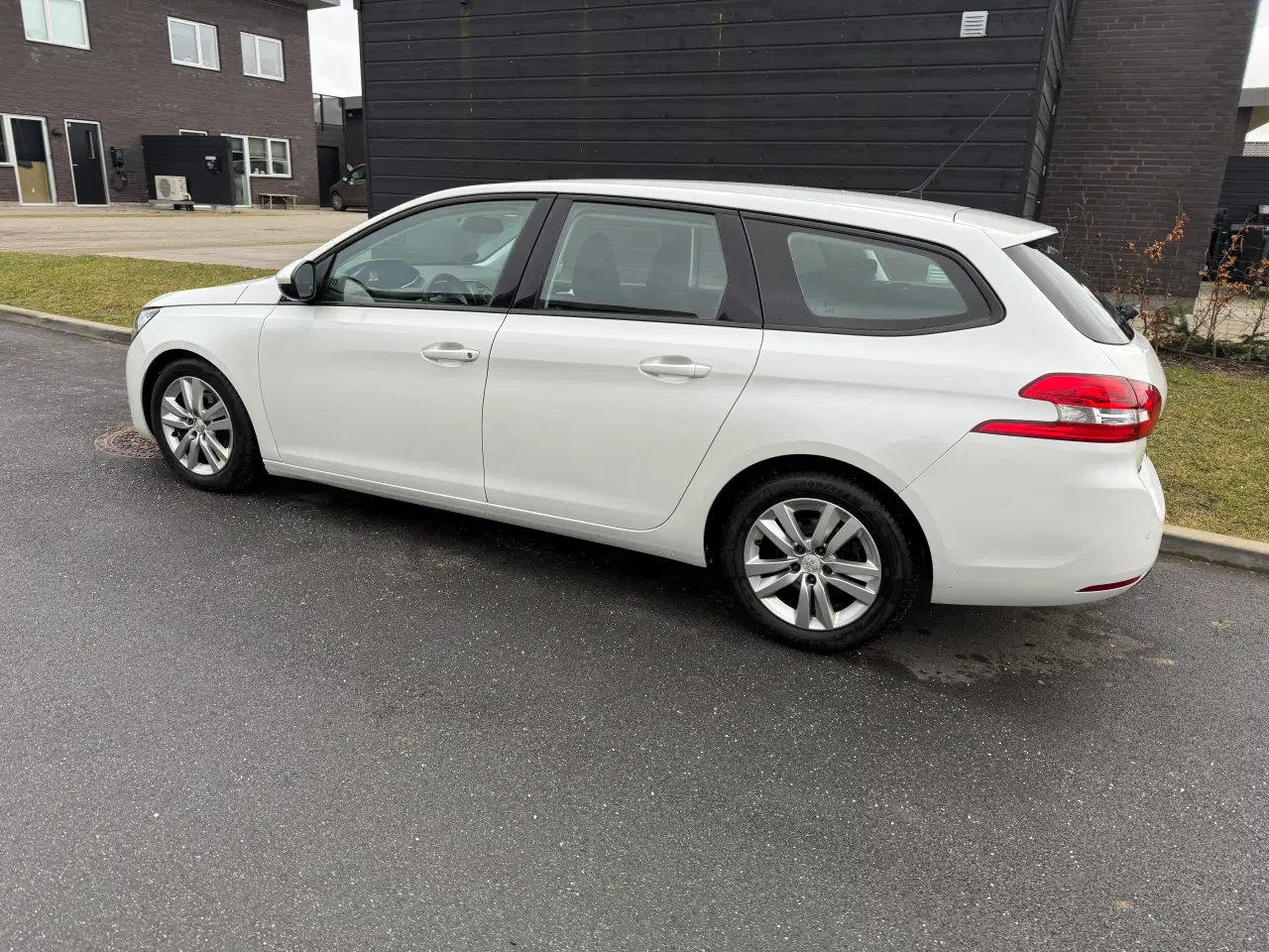 Billede 3 - Peugeot 308 1.6 bluehdi eat6