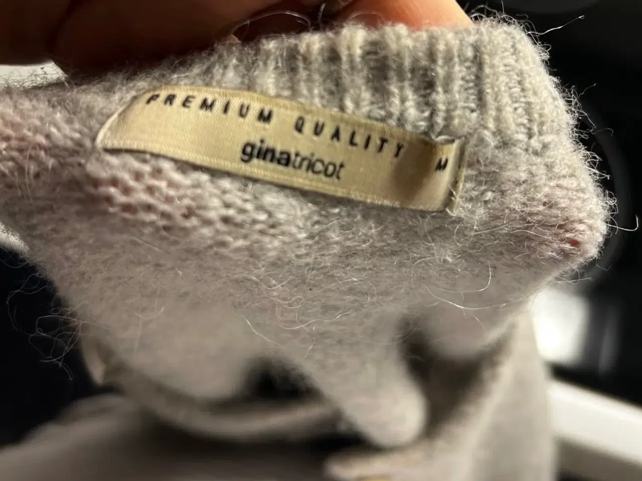 Billede 2 - Grå strik cardigan Gina Tricot