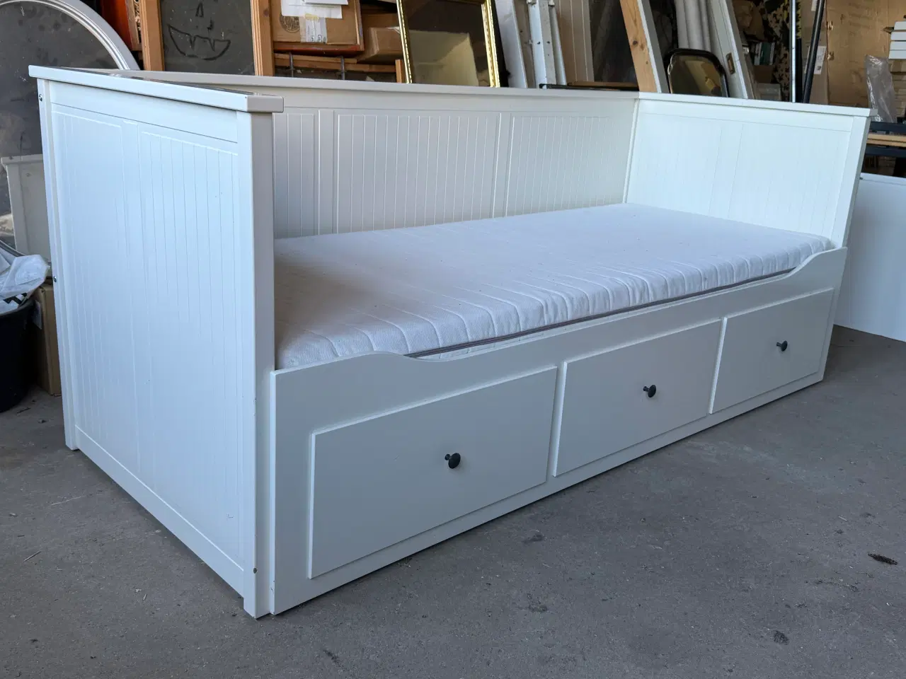 Billede 3 - Hvid IKEA Hemnes udtræksseng