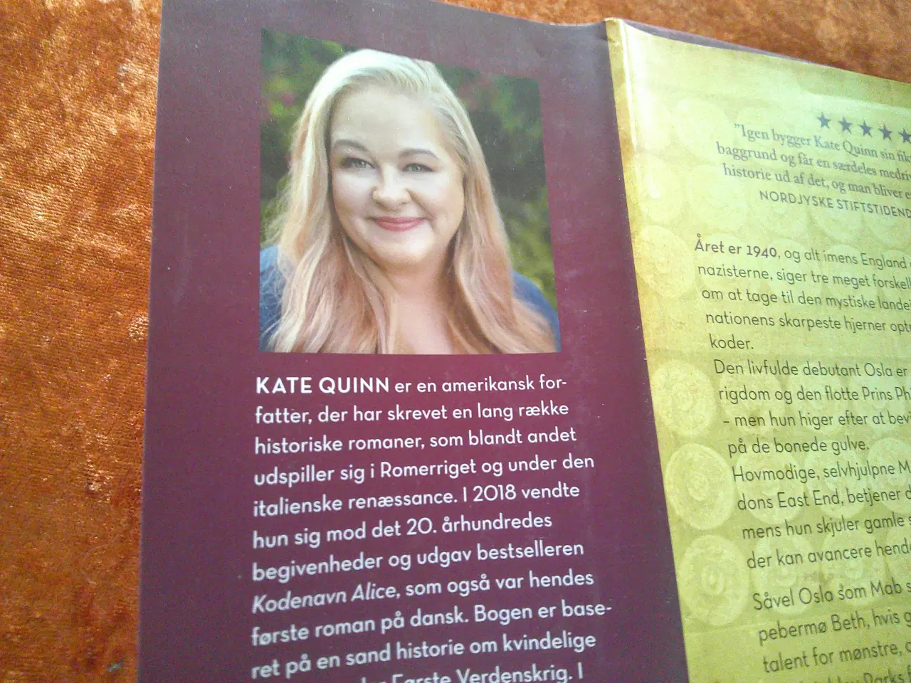 Billede 2 - Rosenkoden, Kate Quinn,