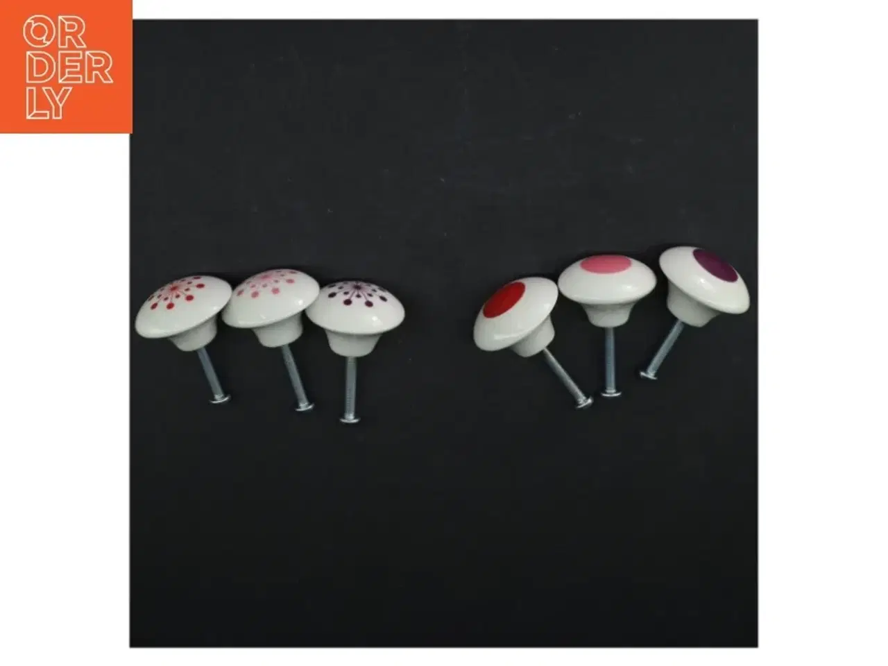 Billede 1 - 6 Anne Black-keramikknopper (str. Ø. 4,5 cm)