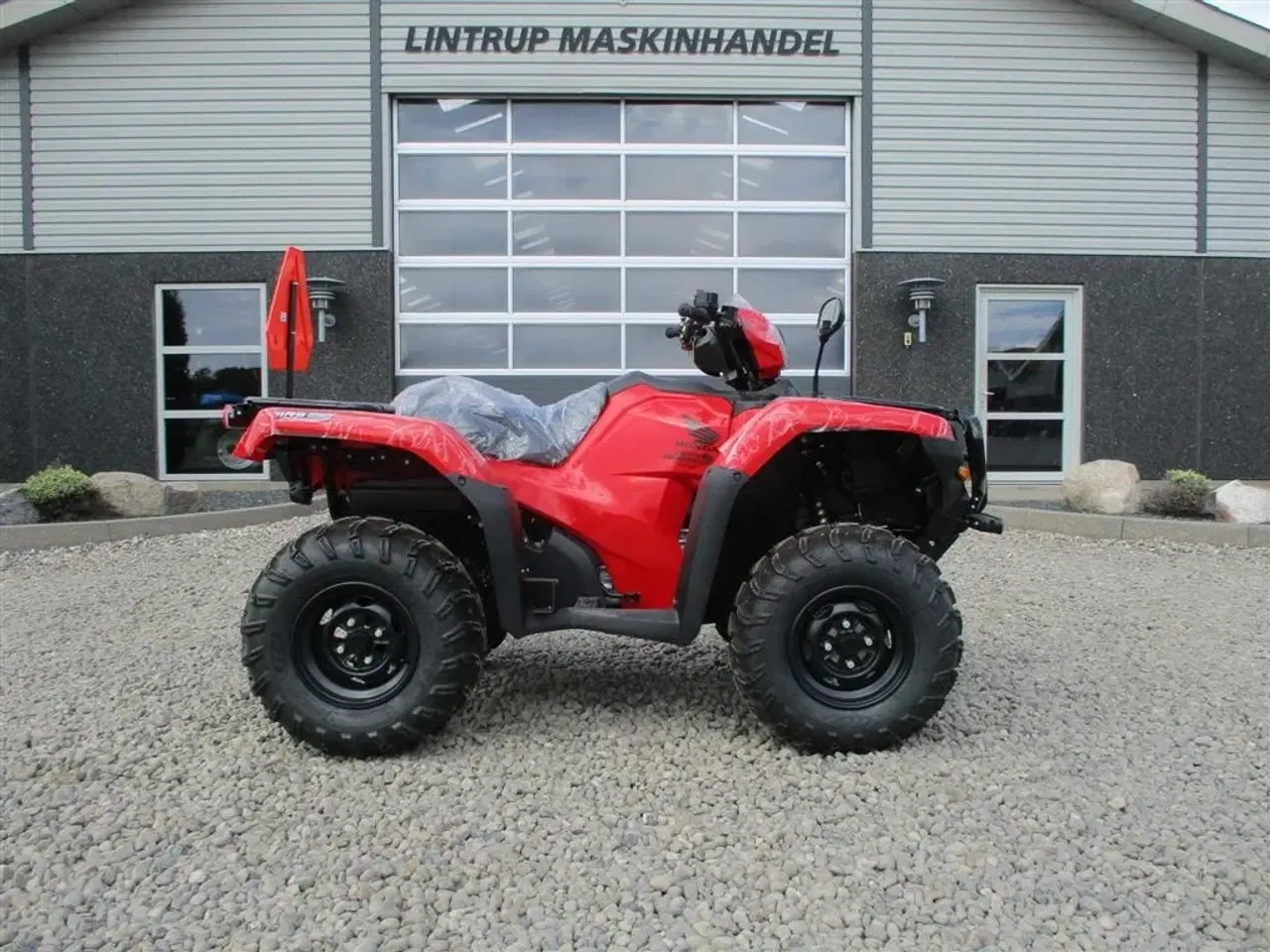 Billede 15 - Honda TRX 520 FA Traktor. STORT LAGER AF HONDA ATV. Vi hjælper gerne med at levere den til dig, og bytter gerne. KØB-SALG-BYTTE se mere på www.limas.dk