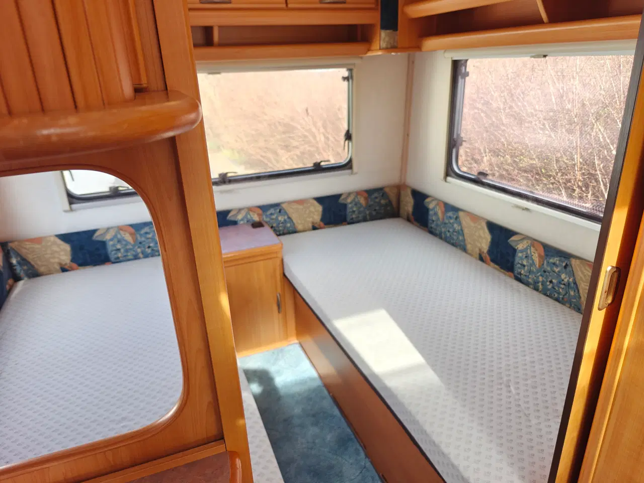 Billede 3 - LMC Luxus 495 campingvogn med fortelt