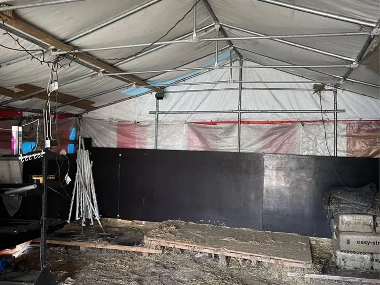 Billede 10 - Udestald nem at nedtage uden maskiner