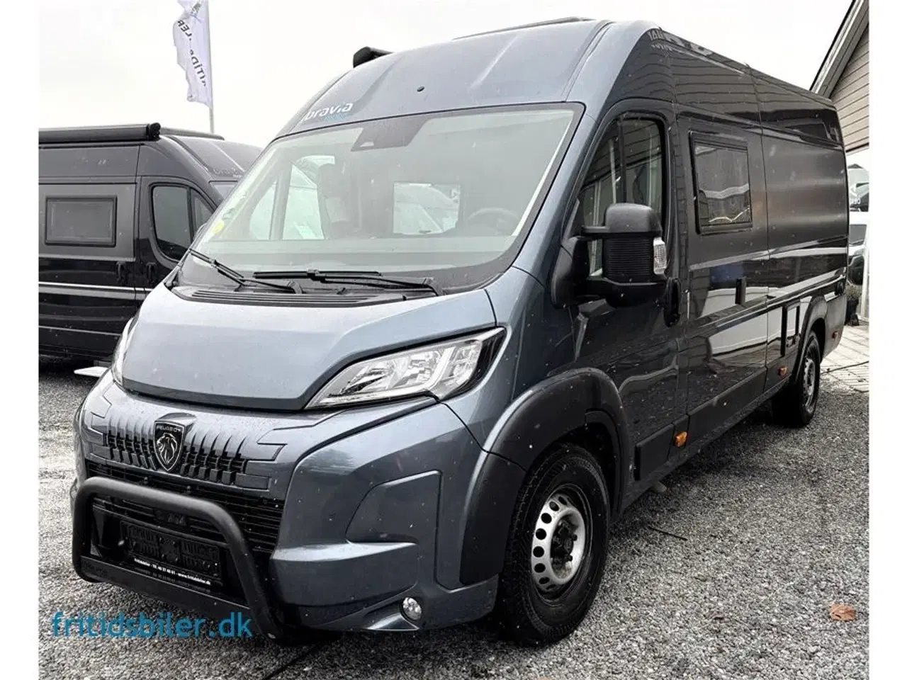 Billede 4 - 2025 - Bravia 636 140 Hk   Bravia 636 – Friheden begynder, når du drejer nøglen!