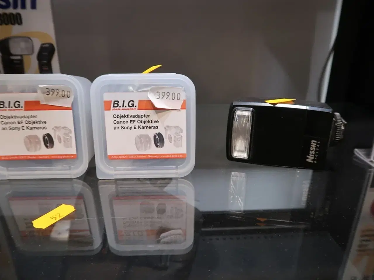 Billede 2 - Flash NISSIN DI 28 samt 2 skt. Objektivadaptere