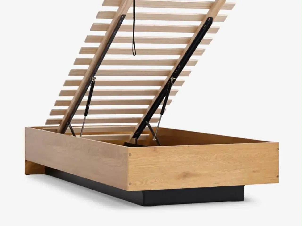 Billede 2 - Seng  Ellinge fra Jysk med opbevaring 