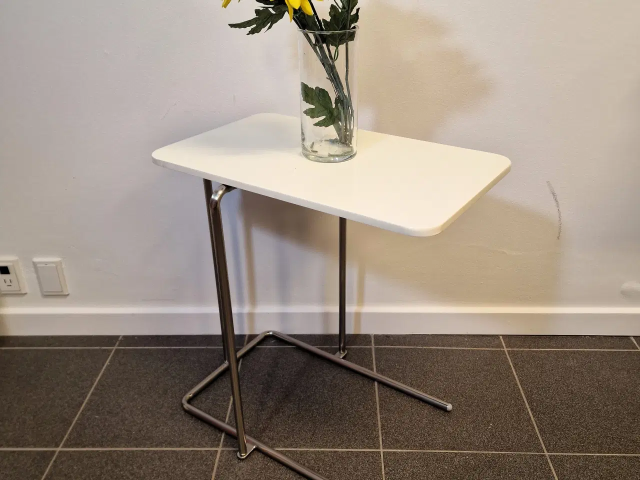 Billede 2 - Rian Ikea C-formet Sidebord.