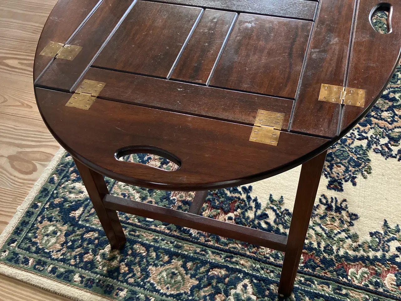 Billede 1 - Butler’s tray table / butlerbord – klassisk model