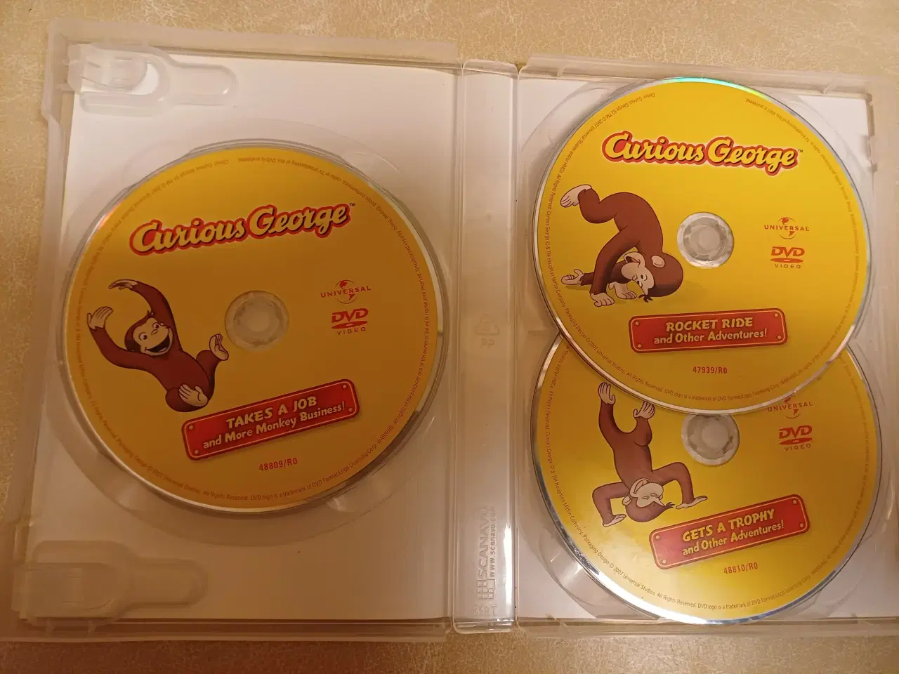 Billede 2 - Peter Pedal DVD Børnefilm 3 stk. med dansk tale.