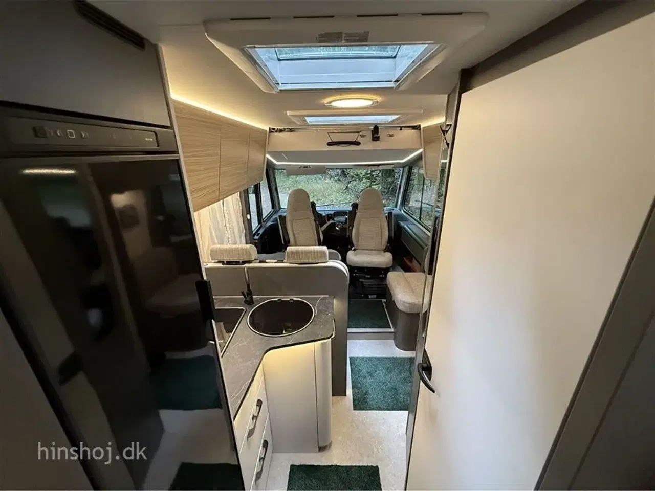 Billede 8 - 2026 - Etrusco I 6900 SB Aut.   Etrusco by Hymer er Italiensk Elegance og Komfort fra Hinshøj Caravan