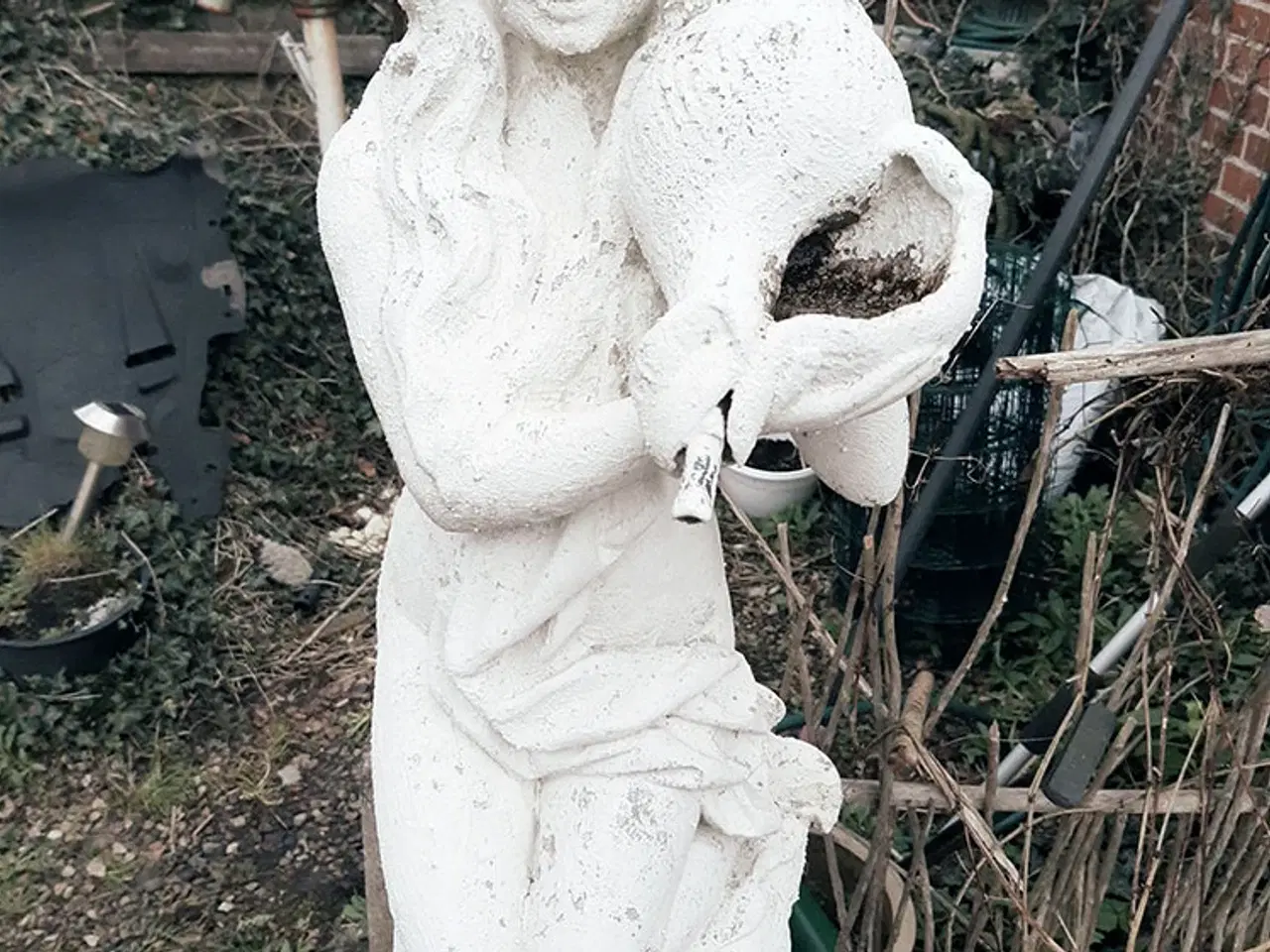 Billede 1 - Vintage havefontæne/springvandsfiguren.