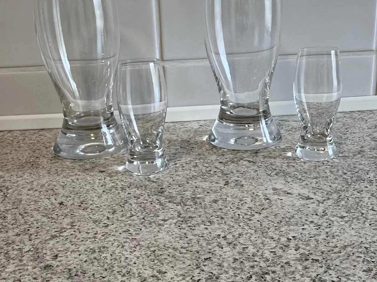 Billede 1 - 12 ølglas og 12 snapsglas
