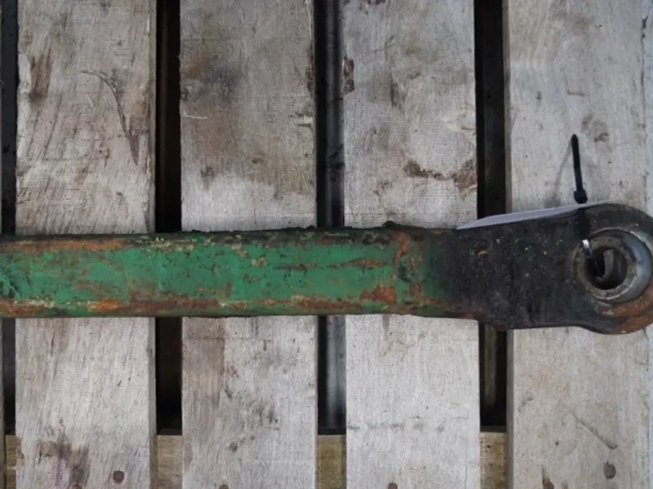 Billede 8 - John Deere 2030 R,H. Liftarm AT30150