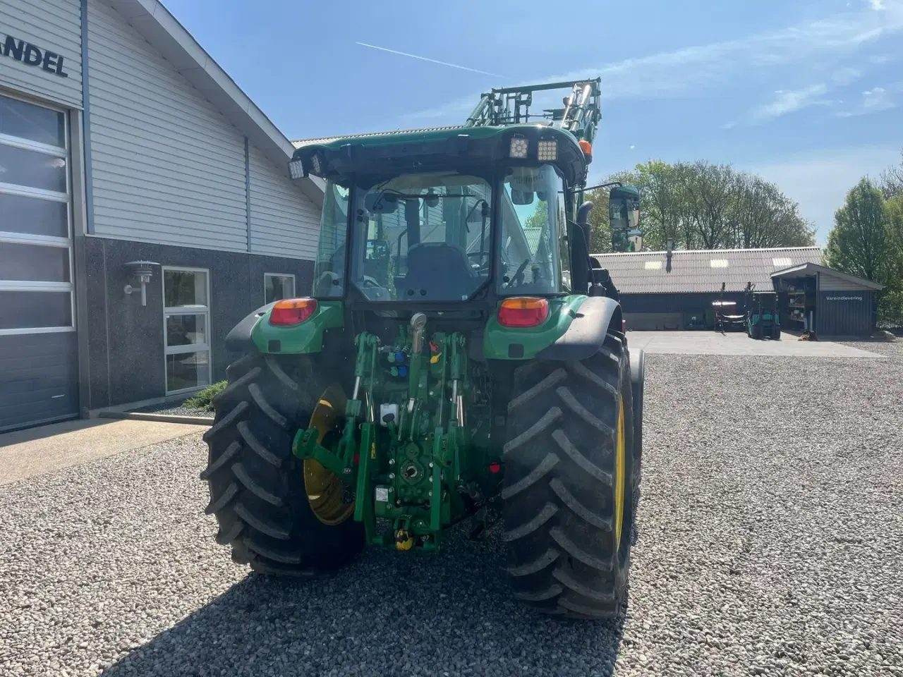 Billede 14 - John Deere 5115M Med frontlæsser, som ny