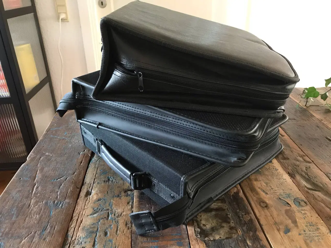 Billede 5 - 300 cd'er i 3 praktiske cd tasker 