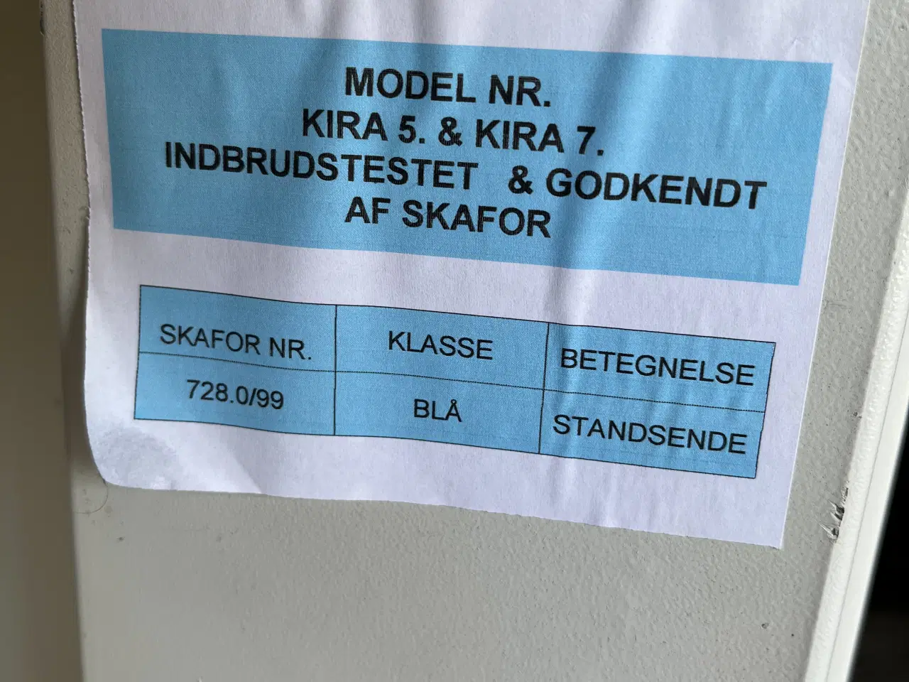 Billede 2 - Våbenskab til 5 våben.
