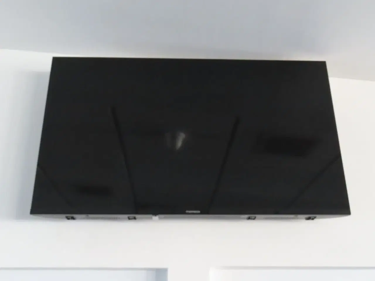 Billede 1 - 43" smart TV, THOMSON 43UA5S13